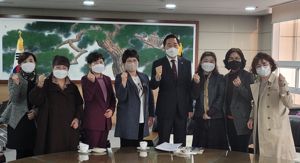 http://www.glea.kr/bs/userimg/fileu/1615617091_temp_1615602349294.-915861071.jpeg